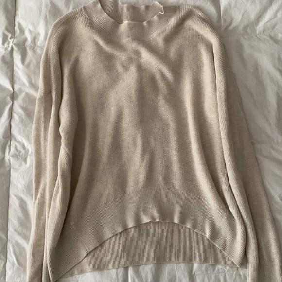 BP cream sweater - Picture 3 of 3